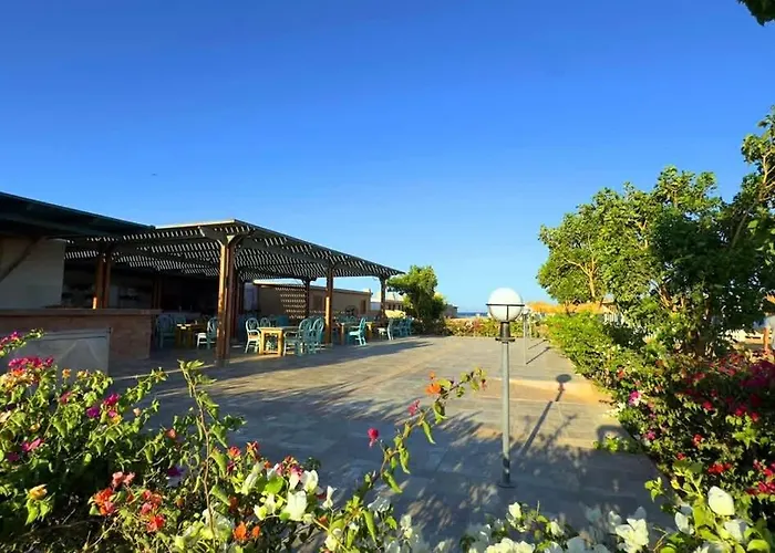 Elegant With & Pool Access Apartamento Hurghada
